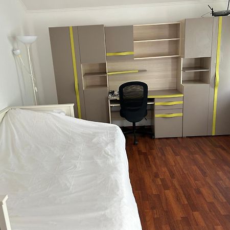 Vila De Inchiriat Aproape De Therme 발로테슈티 외부 사진